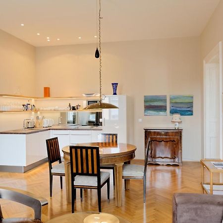 Apartment Sissi 2Rooms 66M2 Gardenview Silent Beautiful Perfect Wina Bagian luar foto