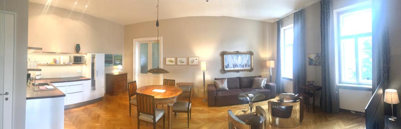 Apartment Sissi 2Rooms 66M2 Gardenview Silent Beautiful Perfect Wina Bagian luar foto